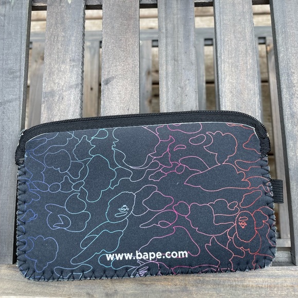 Bape Nylon zipper pouch SOLD - Picture 2 of 2